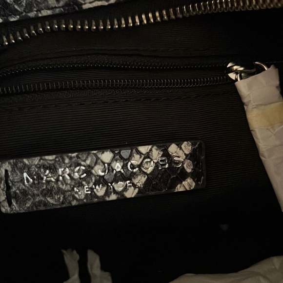 Marc Jacobs Leather Snakeskin Shoulder Bag NWT - Picture 7 of 9
